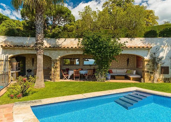 Villa Azucena En Platja D'Aro Ferienhaus *