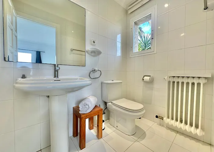 Villa Azucena En Platja D'Aro Feriehus